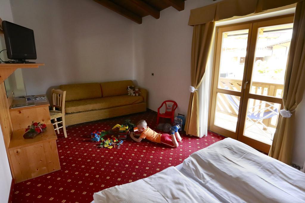 Hotel Fantelli フォルガリダ エクステリア 写真